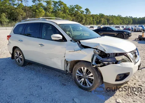 2017 Nissan Pathfinder S z USA, uszkodzony, nr VIN 5N1DR2MN0HC657217